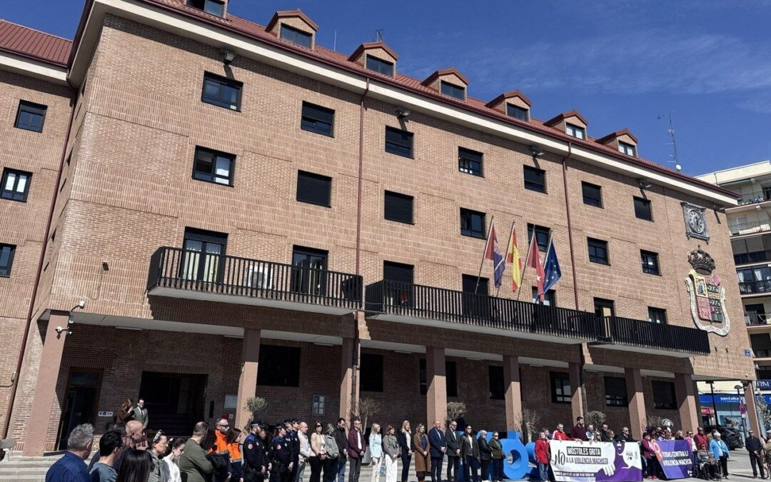 Más Madrid Móstoles denuncia la ausencia de actos reivindicativos dentro del programa del 8M